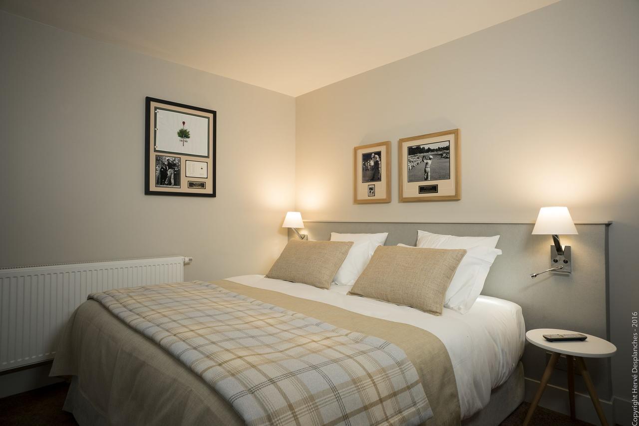 Готель Grand Slam Le Vaudreuil Екстер'єр фото