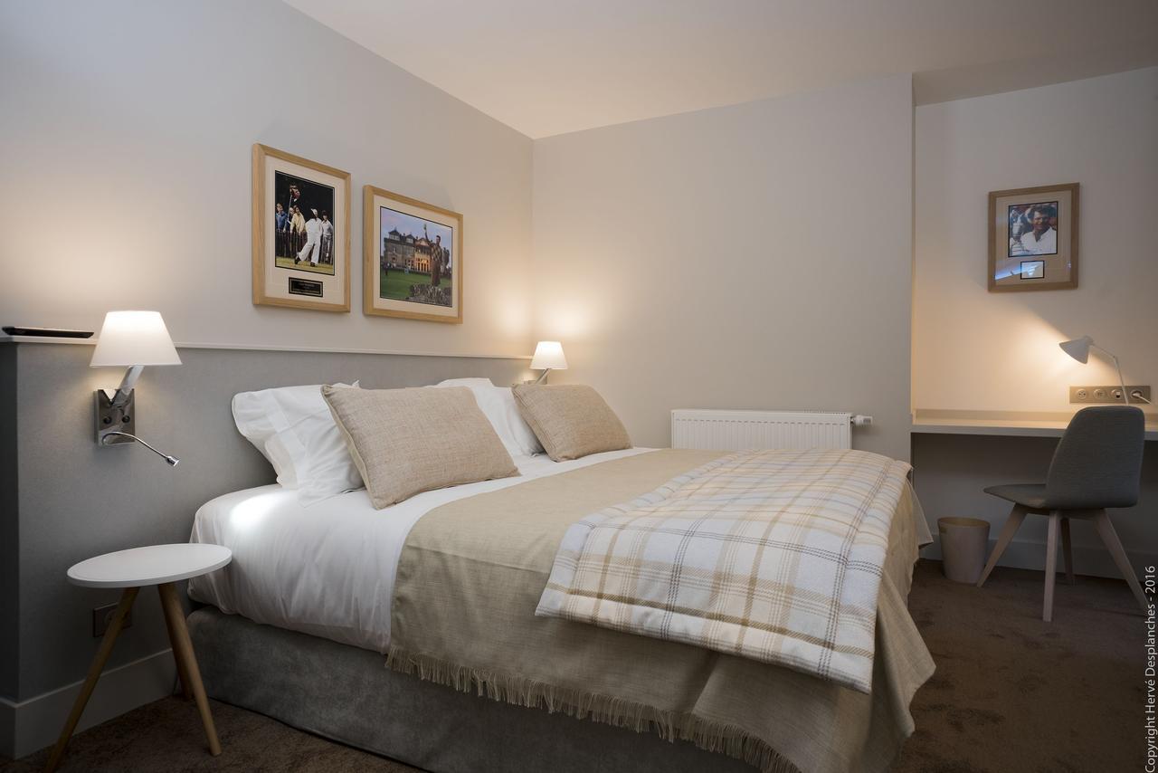 Готель Grand Slam Le Vaudreuil Екстер'єр фото